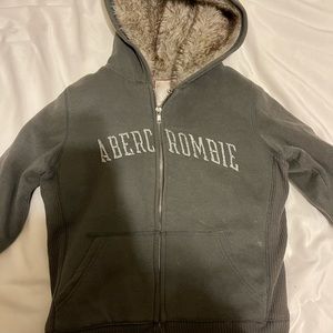 Fur-Lined Abercrombie Zip-Up Hoodie - Women’s M